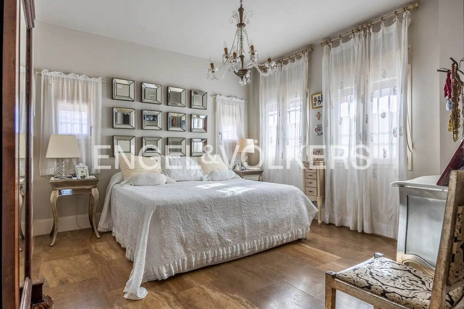 Bedroom of Detached homes for sale in Sevilla  with Air Conditioner, Heating and Storage room
