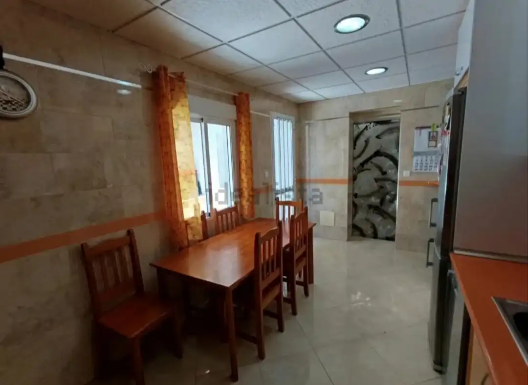 Menjador de Casa o xalet en venda en Cartagena amb Aire condicionat, Jardí privat i Moblat