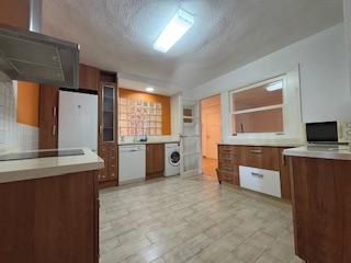 Kitchen of Flat for sale in Benalmádena  with Terrace and Community pool