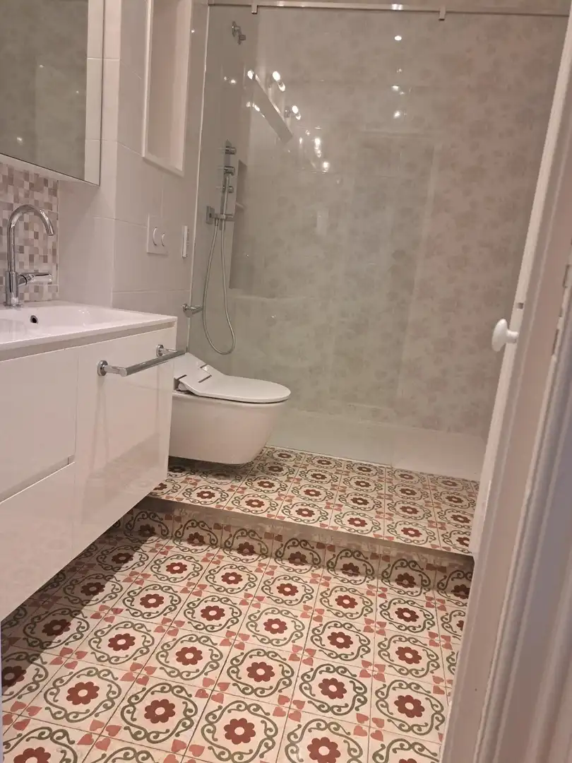 Bany de Pis en venda en Barcelona amb Aire condicionat, Calefacció i Parquet
