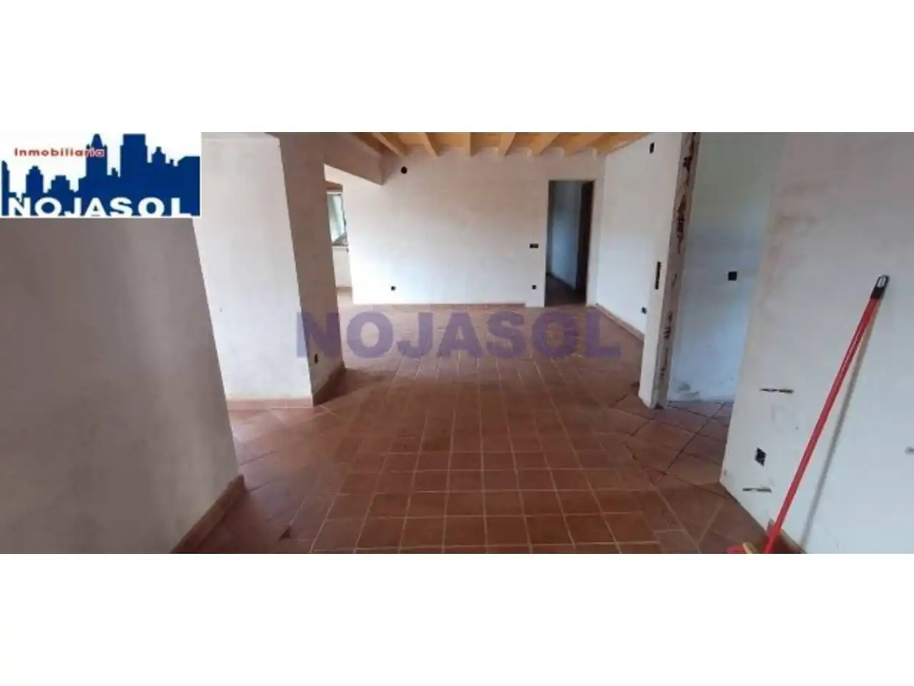 Houses for sale in Noja  with Private garden and Terrace