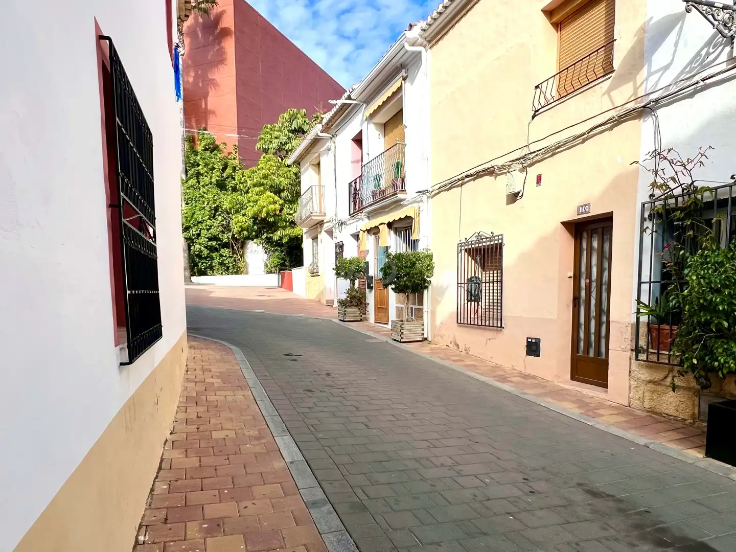 Vista exterior de Casa adosada en venta en La Nucia