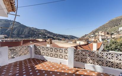 Vista exterior de Casa o xalet en venda en Monachil amb Terrassa i Balcó