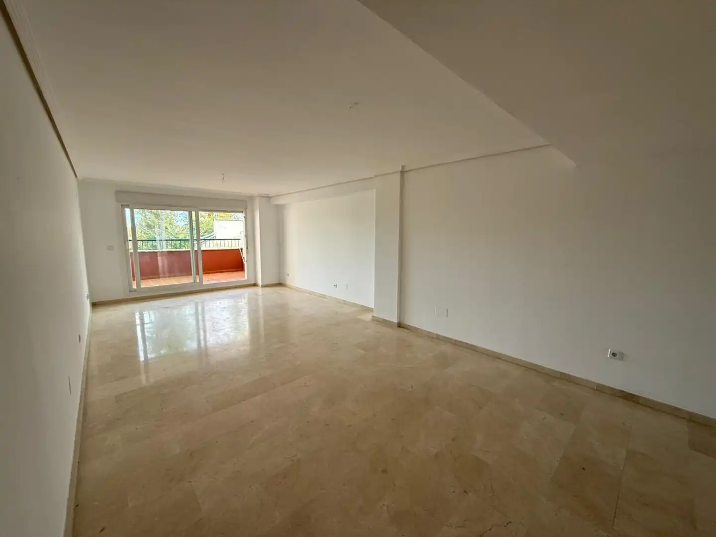 Wohnung zum Verkauf in Guadalmina Baja