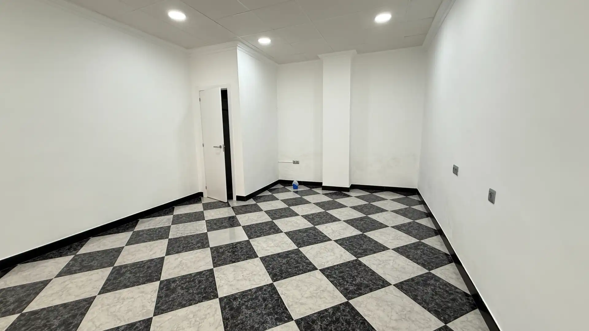 Business premises for sale in Vélez-Málaga ciudad, imagen 5