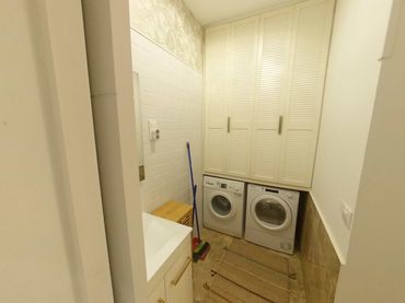 Flat with lift to rent in Calle de Ilustración