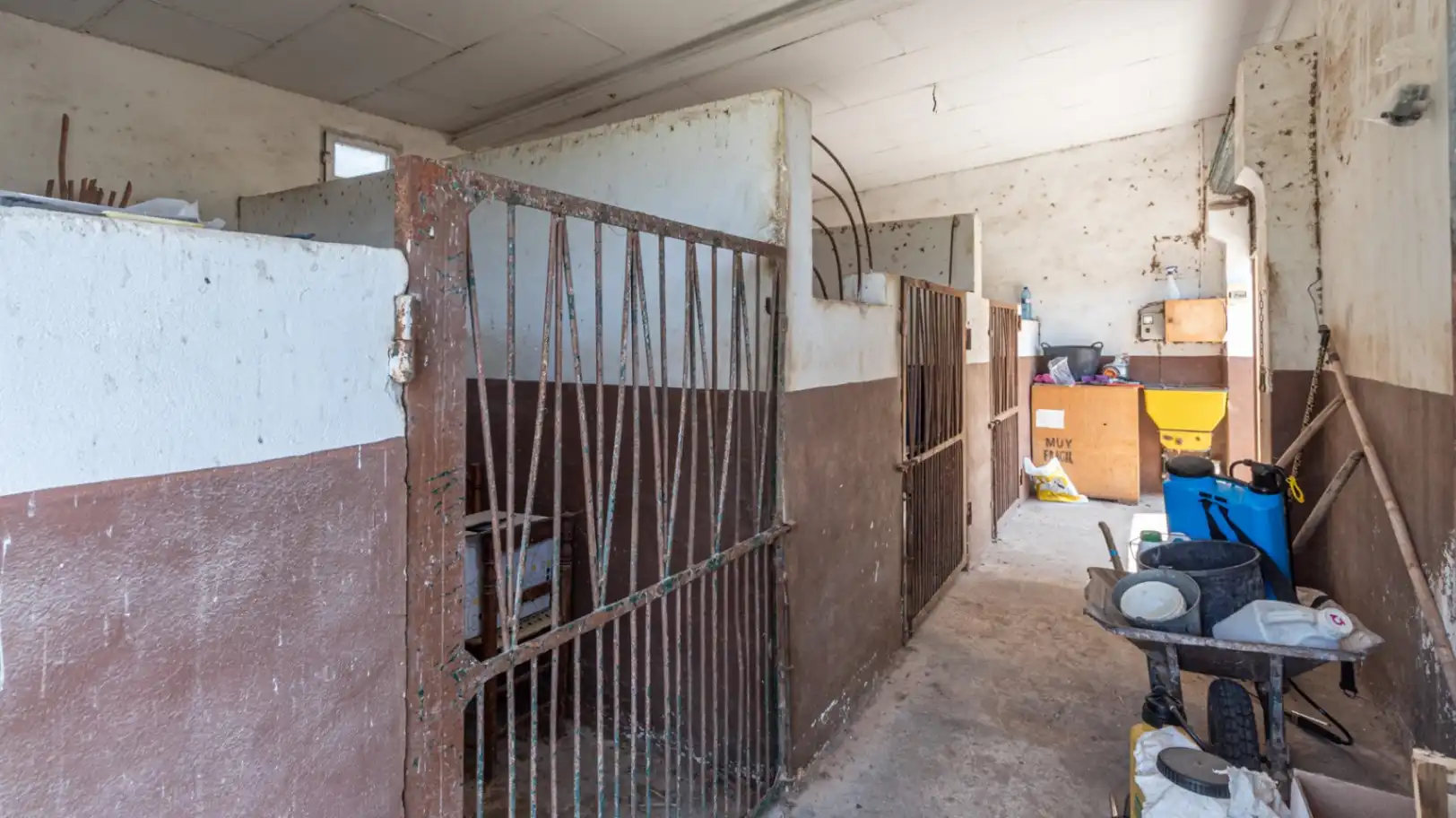 Finca rústica en venda en Beniarbeig amb Jardí privat, Terrassa i Traster