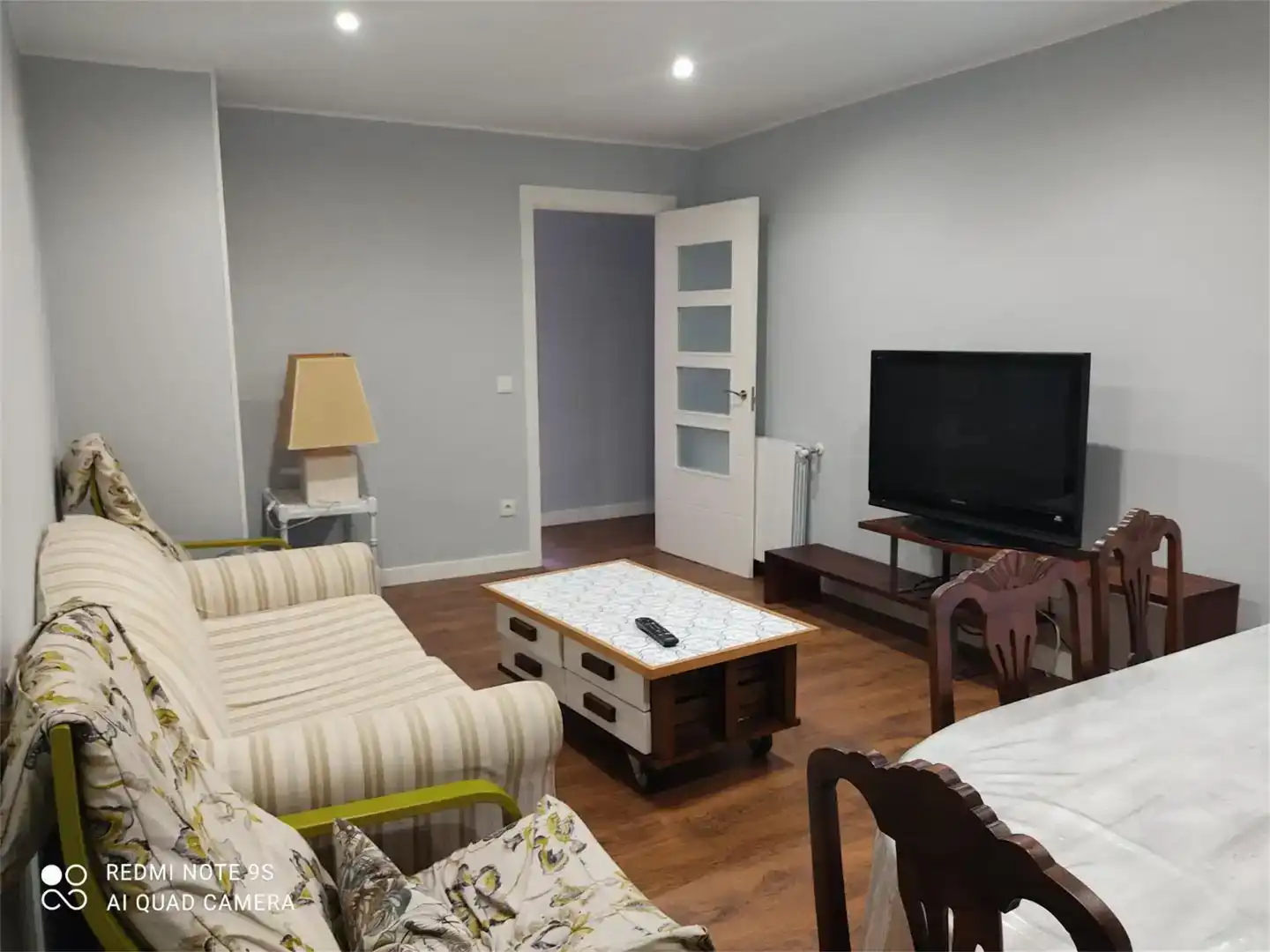 Sala d'estar de Pis de lloguer en Segovia amb Parquet, Moblat i Forn