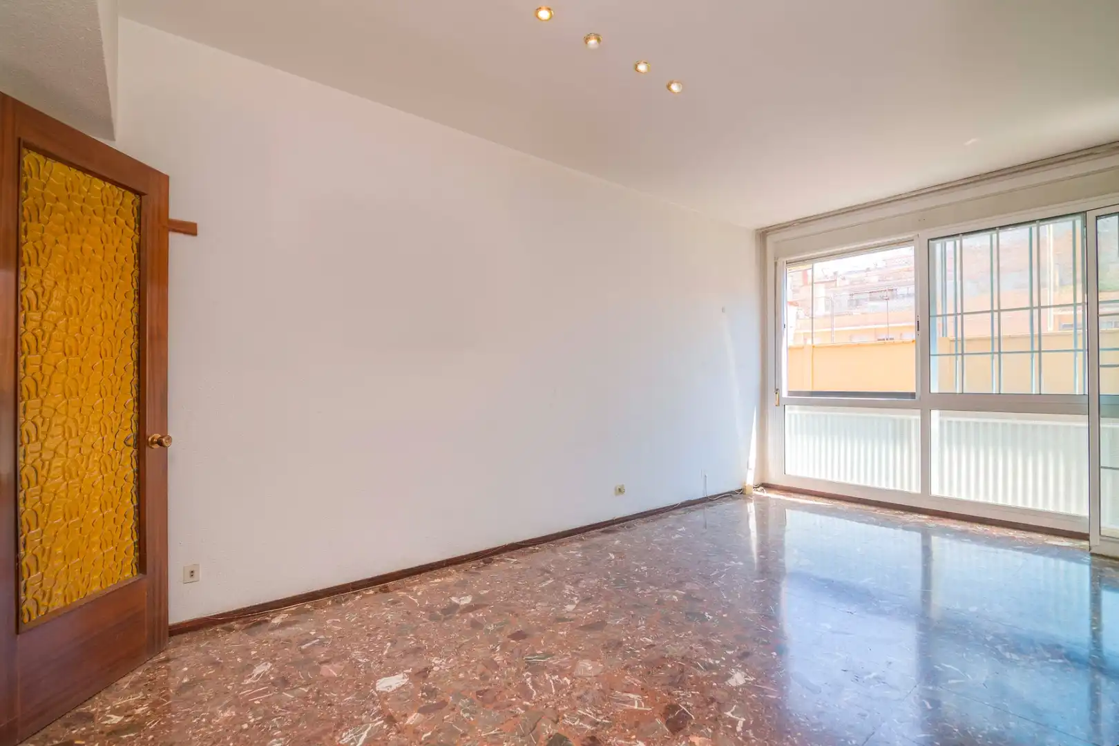 Sala de estar de Piso en venta en Barcelona con Aire acondicionado, Calefacción y Balcón