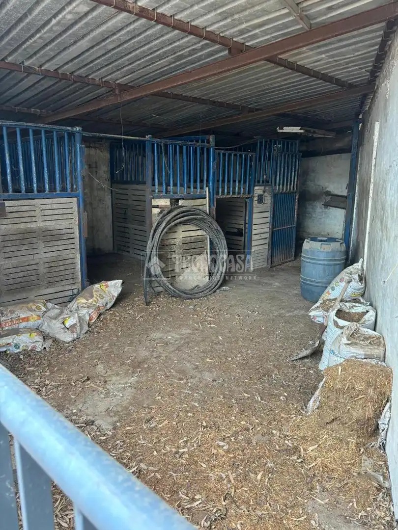 Finca rústica en venta en Valdezorras - El Gordillo