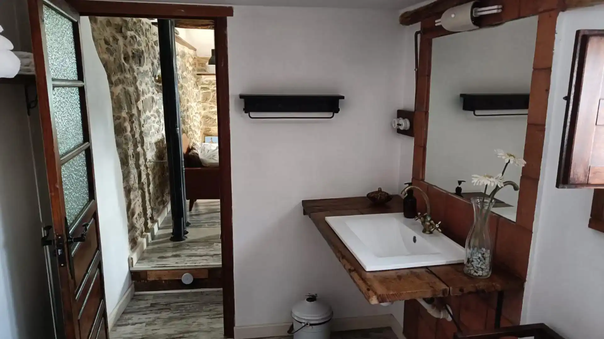 Bany de Finca rústica en venda en Mieres (Asturias) amb Balcó