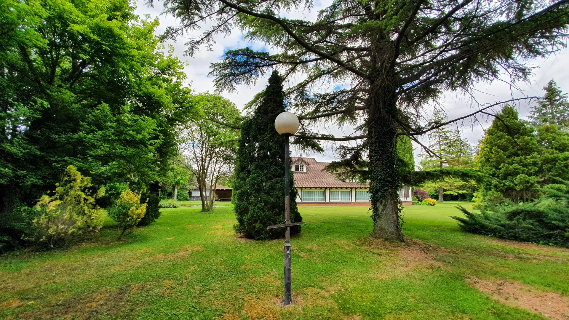 Jardí de Casa o xalet en venda en Palencia amb Calefacció, Terrassa i Traster