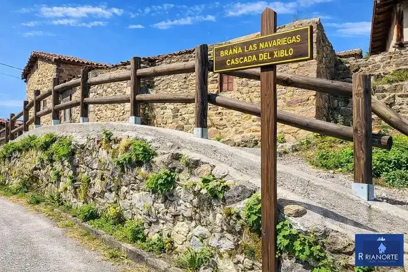Vista exterior de Casa o chalet en venta en Teverga