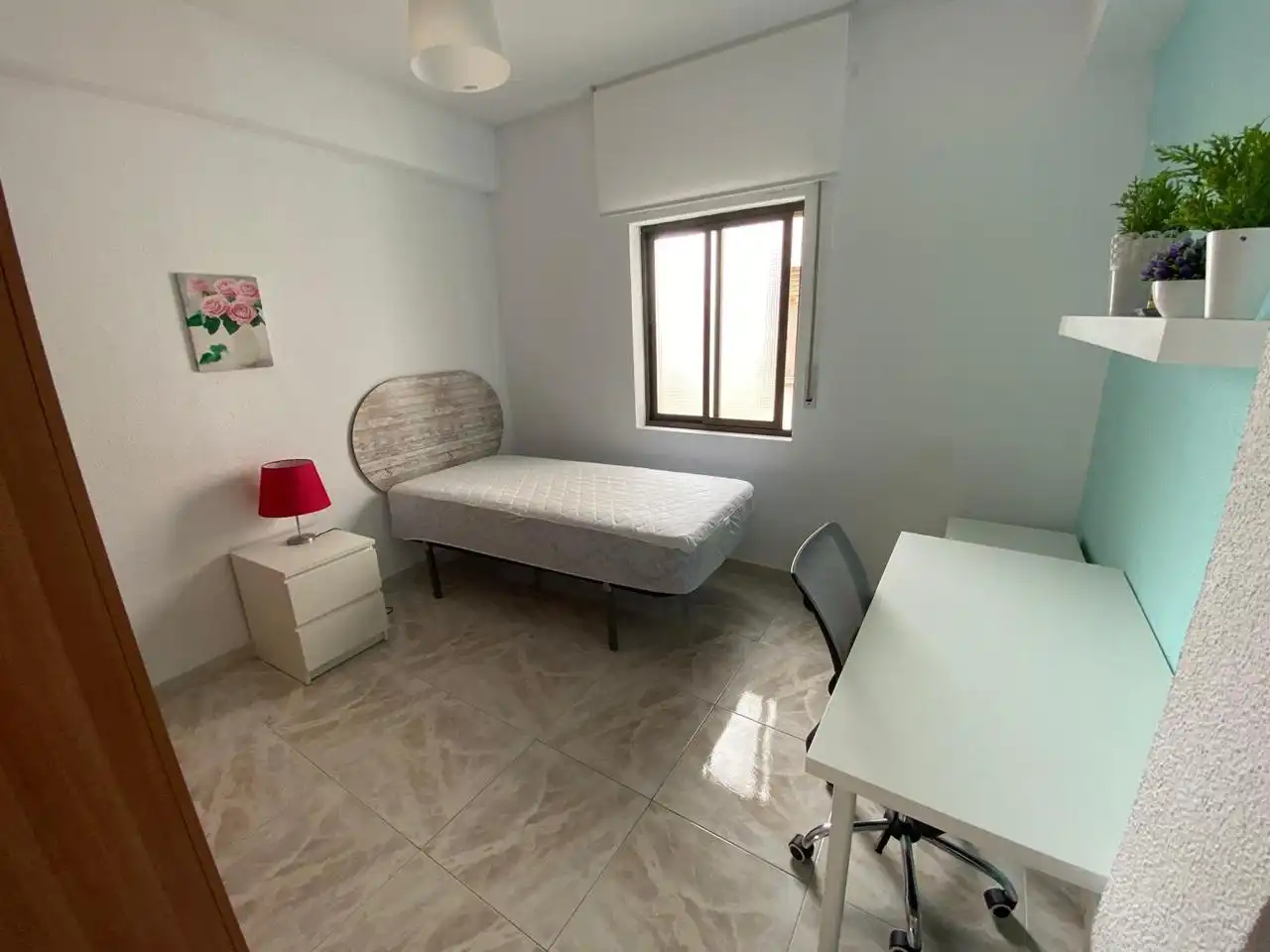 Flat for rent in Fray Leopoldo De Alpandeire, Pajaritos