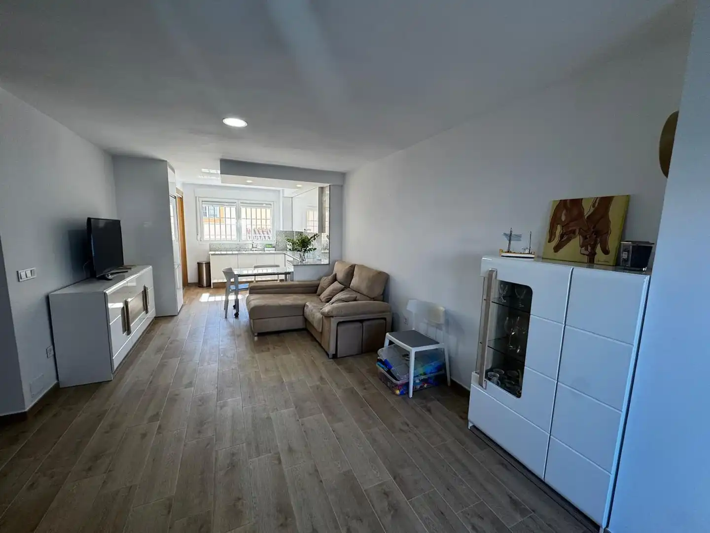 Sala de estar de Casa adosada en venta en Garrucha con Aire acondicionado, Terraza y Amueblado