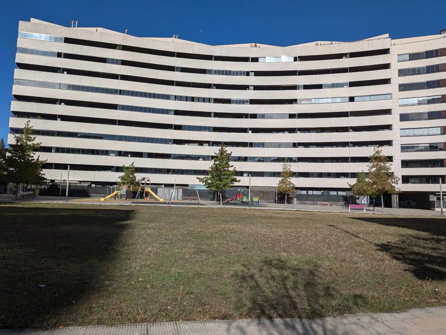 Vista exterior de Piso en venta en Beloso