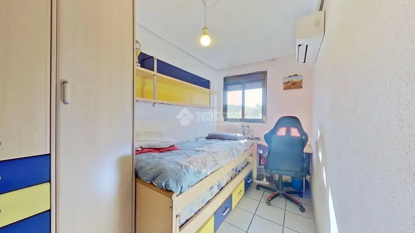 Bedroom of Flat for sale in Badia del Vallès  with Air Conditioner, Storage room and Balcony