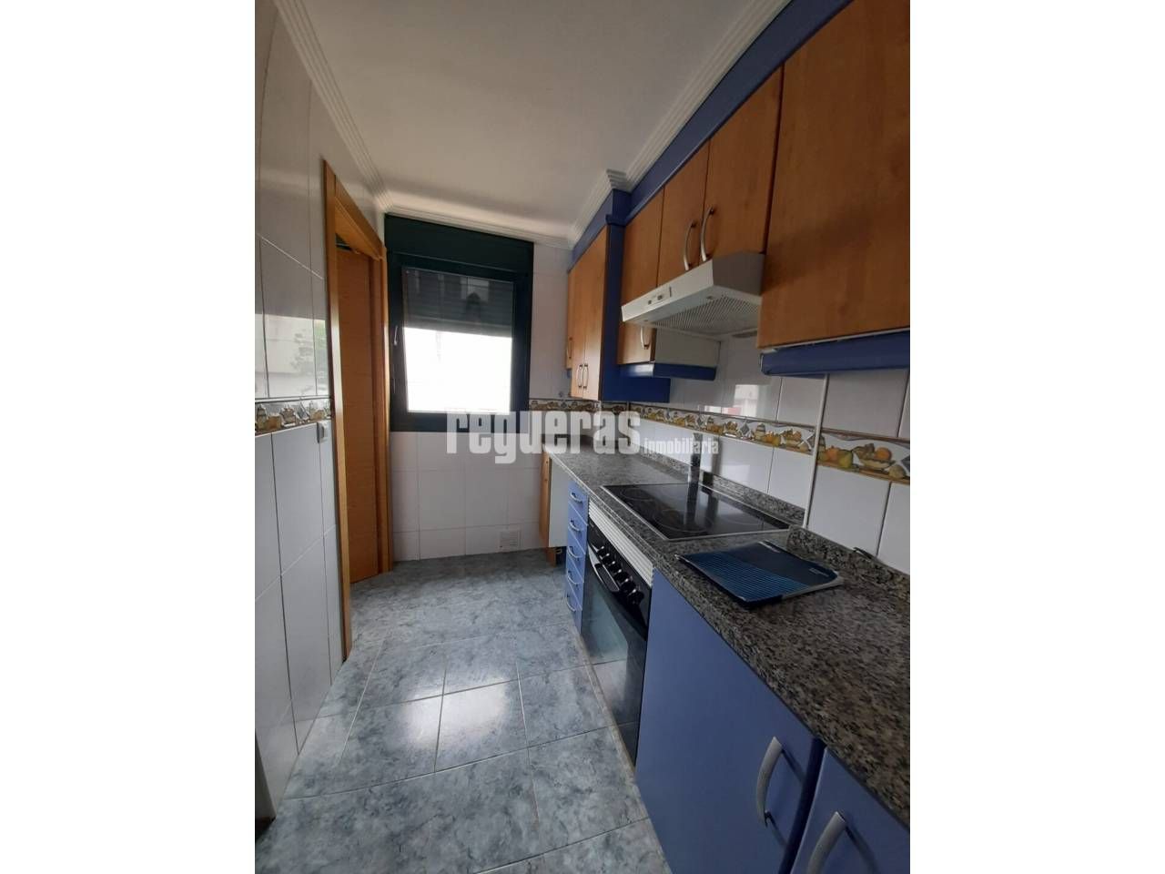 Kitchen of Flat for sale in Corvera de Asturias  with Heating and Storage room