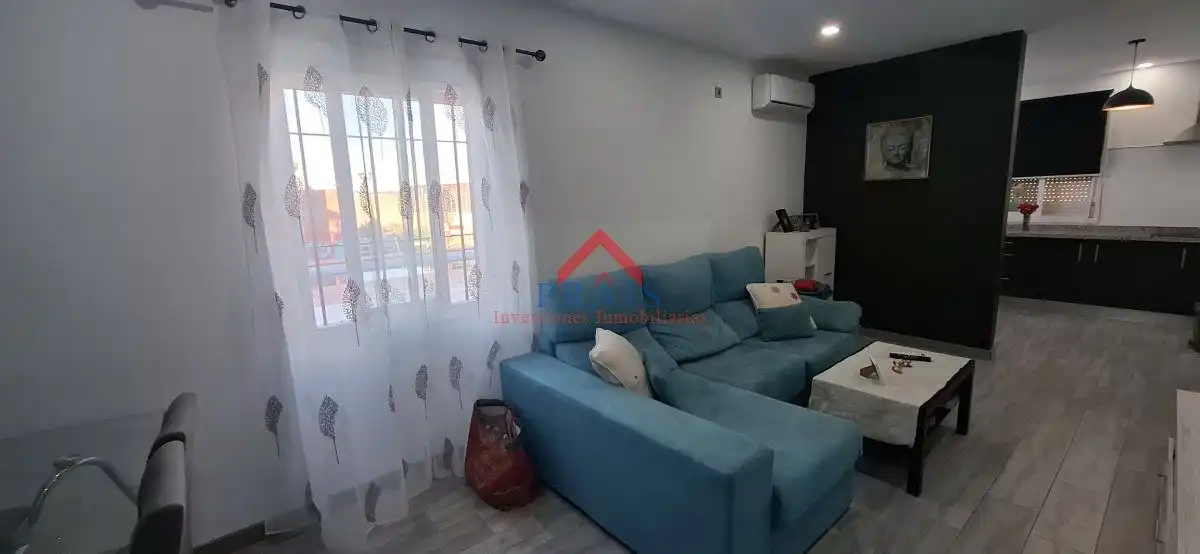 Sala de estar de Casa o chalet en venta en Utrera con Aire acondicionado y Trastero