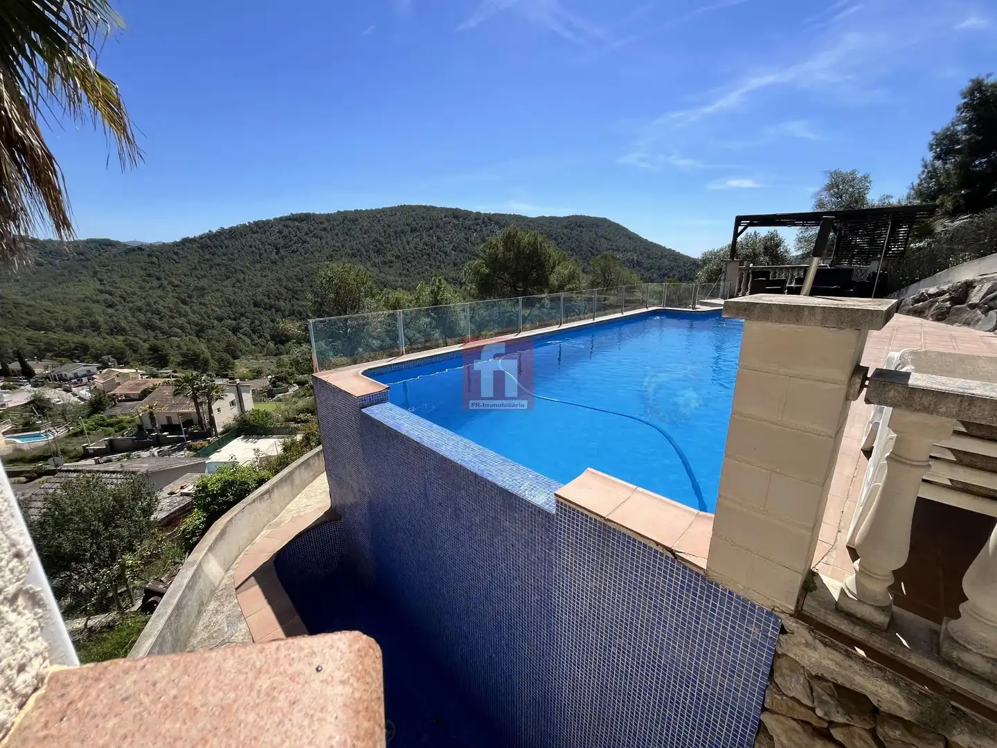 Schwimmbecken von Haus oder Chalet zum Verkauf in Olivella mit Terrasse, Abstellraum und Schwimmbad