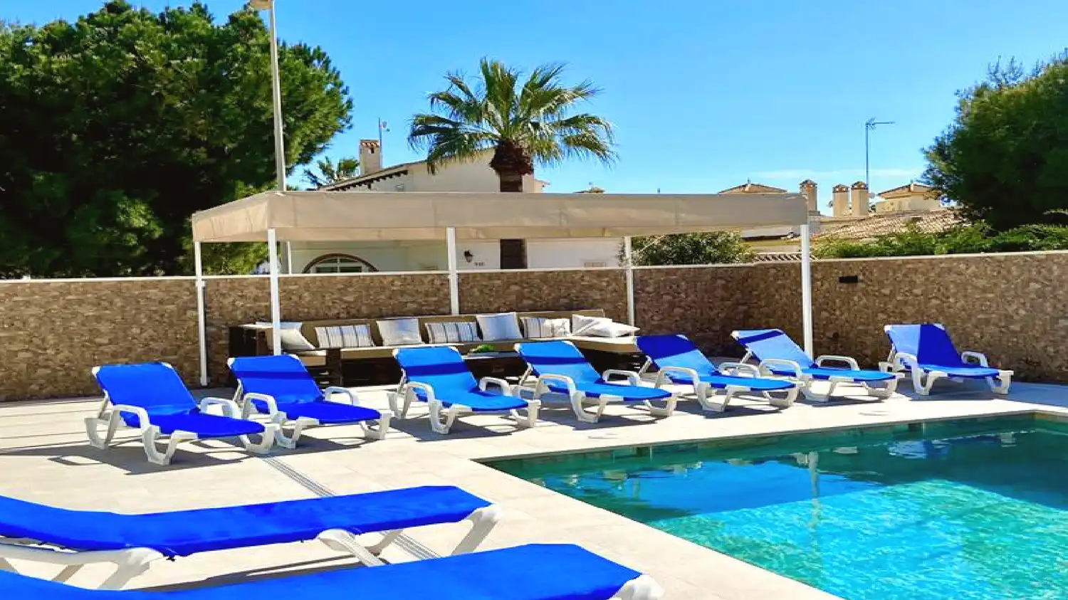 Casa o xalet en venda a Calle Mayor, 130, La Zenia