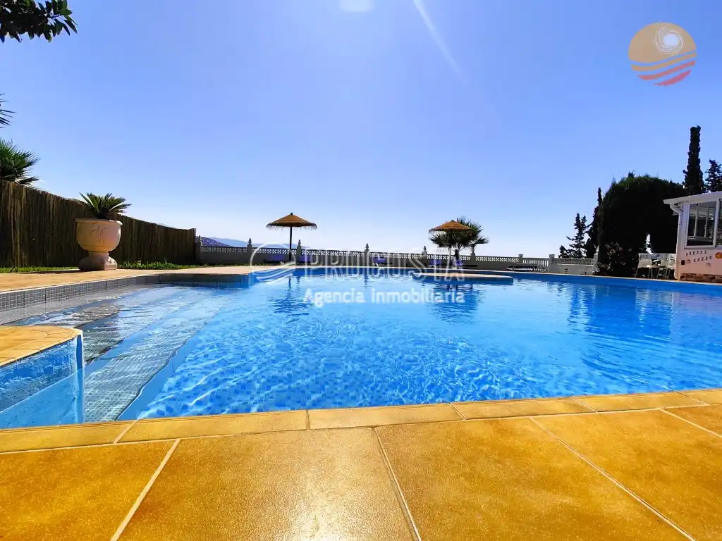 Swimming pool of Houses for sale in Almuñécar  with Private garden, Terrace and Swimming Pool