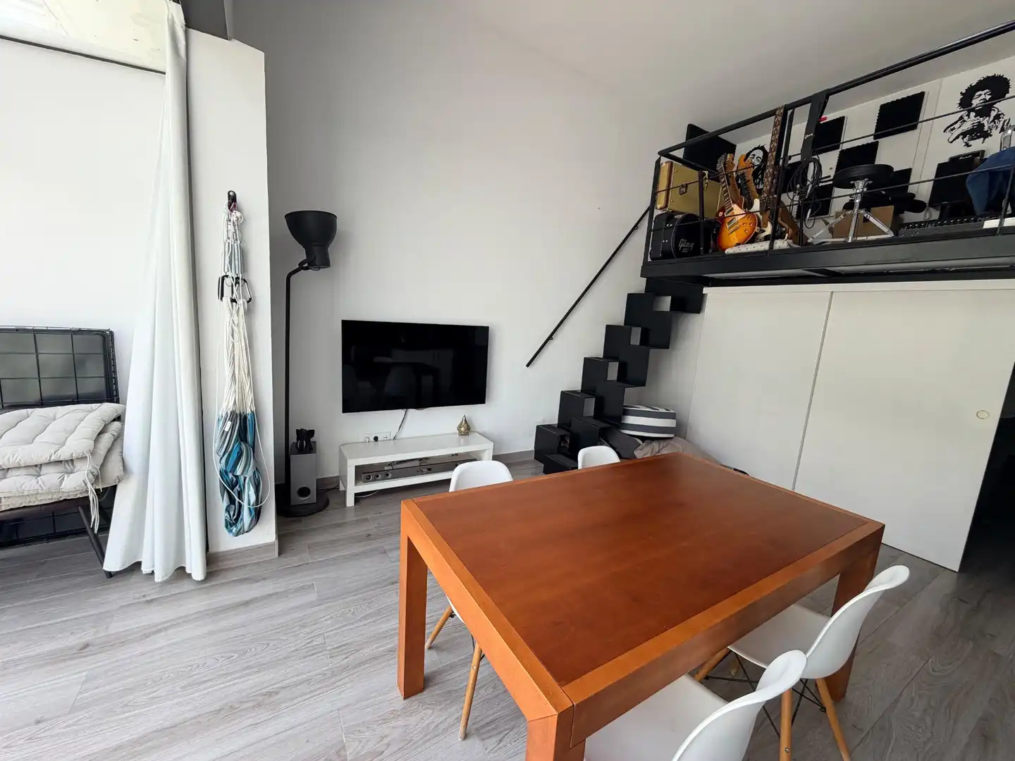 Living room of Houses for sale in Badalona  with Air Conditioner, Heating and Parquet flooring