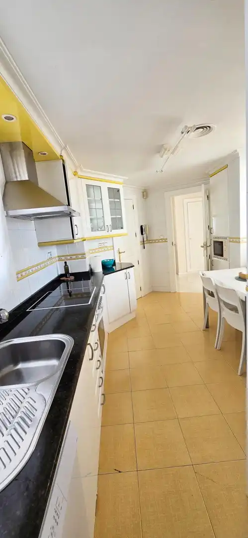Cocina de Piso de alquiler en Petrer con Aire acondicionado, Calefacción y Amueblado