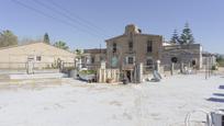 Vista exterior de Finca rústica en venda en Sant Boi de Llobregat amb Terrassa i Balcó