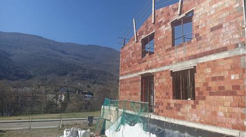 Foto 3 de Casa adosada en venda a Calle Pintor Josep Colomer, 1, Sant Feliu de Pallerols, Girona