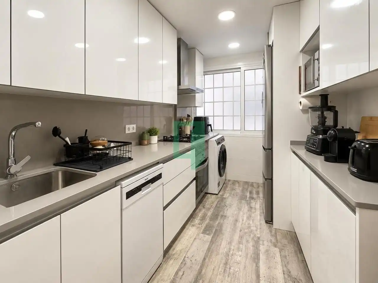 Kitchen of Flat for sale in Badalona  with Air Conditioner, Heating and Balcony