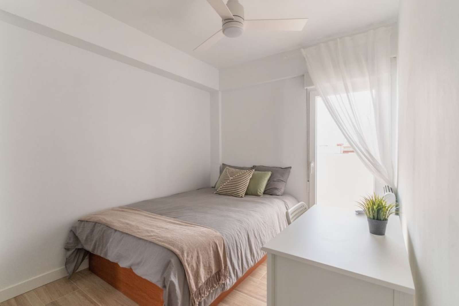 Flat to share in Villaverde Alto