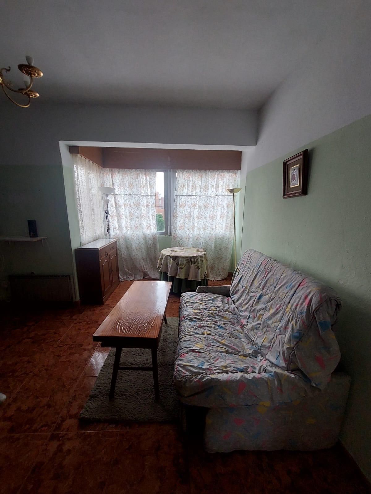 Flat to rent in Las Águilas