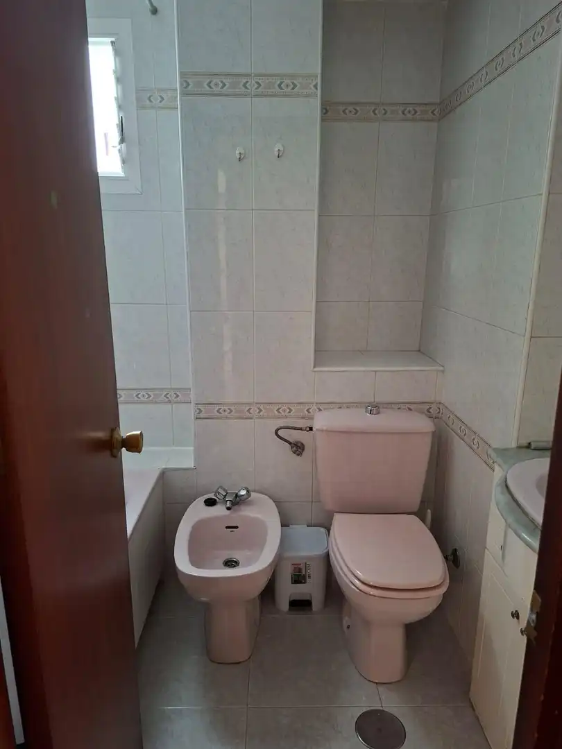 Flat with terrace to rent in Calle URBION, imagen 12