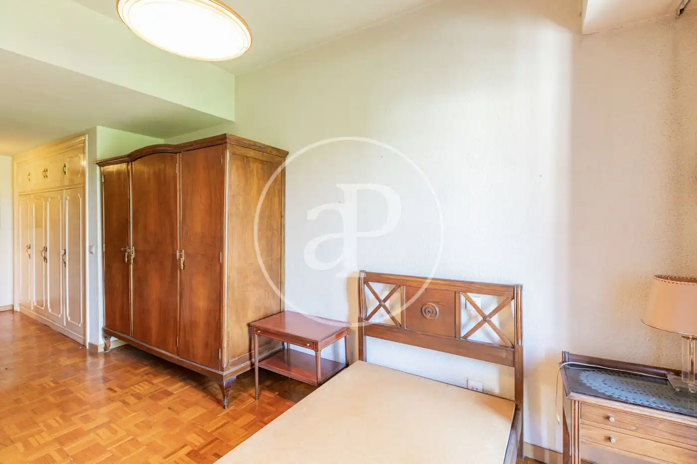 Schlafzimmer von Wohnung zum Verkauf in Madrid mit Klimaanlage, Heizung und Privatgarten