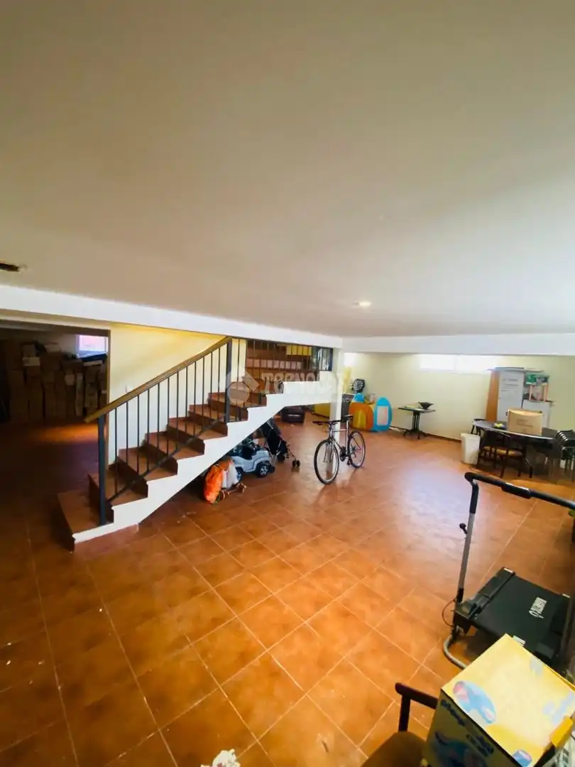 Haus oder Chalet zum Verkauf in Escalona mit Klimaanlage, Abstellraum und Balkon