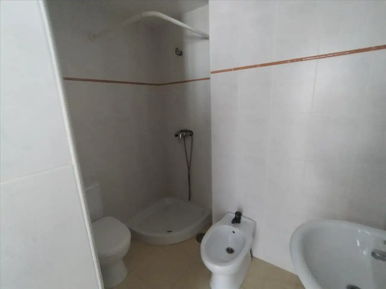 Baño de Piso en venta en Sevilla con Trastero
