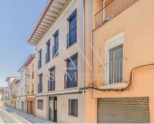 Exterior view of Duplex for sale in Torelló  with Terrace and Balcony