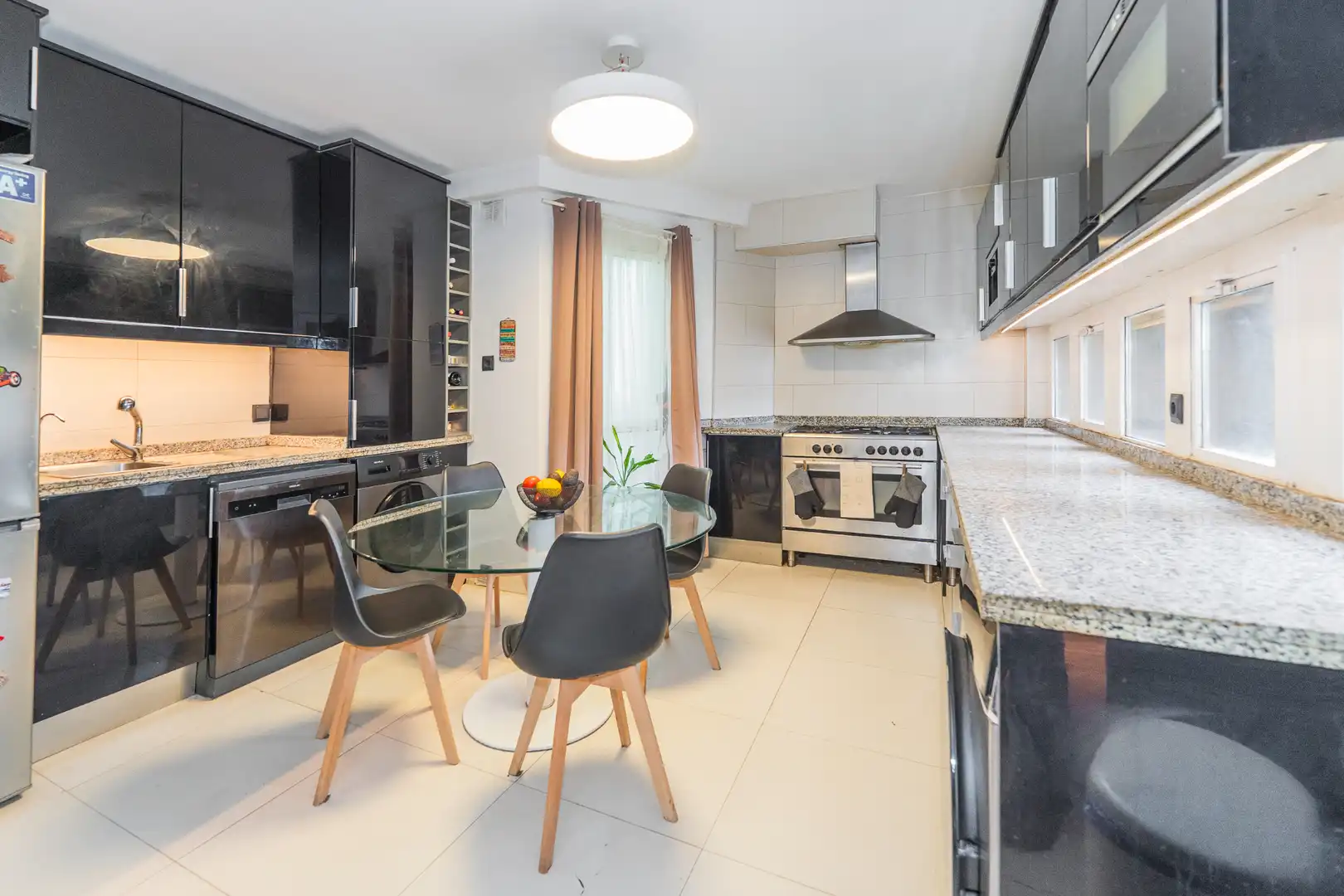 Kitchen of Detached homes for sale in Ciudalcampo  with Air Conditioner, Heating and Private garden