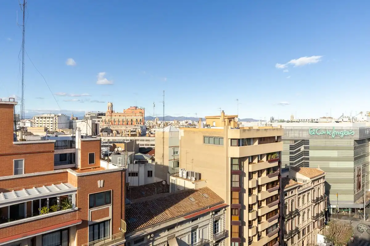 Vista exterior de Ático de alquiler en Valencia con Aire acondicionado, Calefacción y Terraza