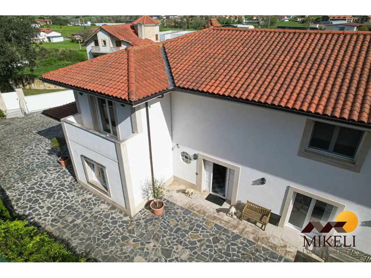 Vista exterior de Casa o chalet en venta en Meruelo con Calefacción, Jardín privado y Terraza