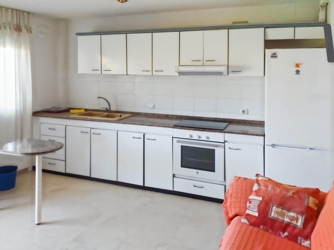 Cuina de Pis en venda en Calafell amb Aire condicionat, Terrassa i Balcó