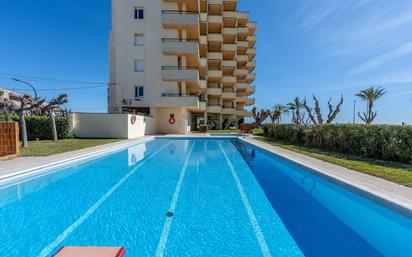 Swimming pool of Flat for sale in Cunit  with Heating, Terrace and Community pool