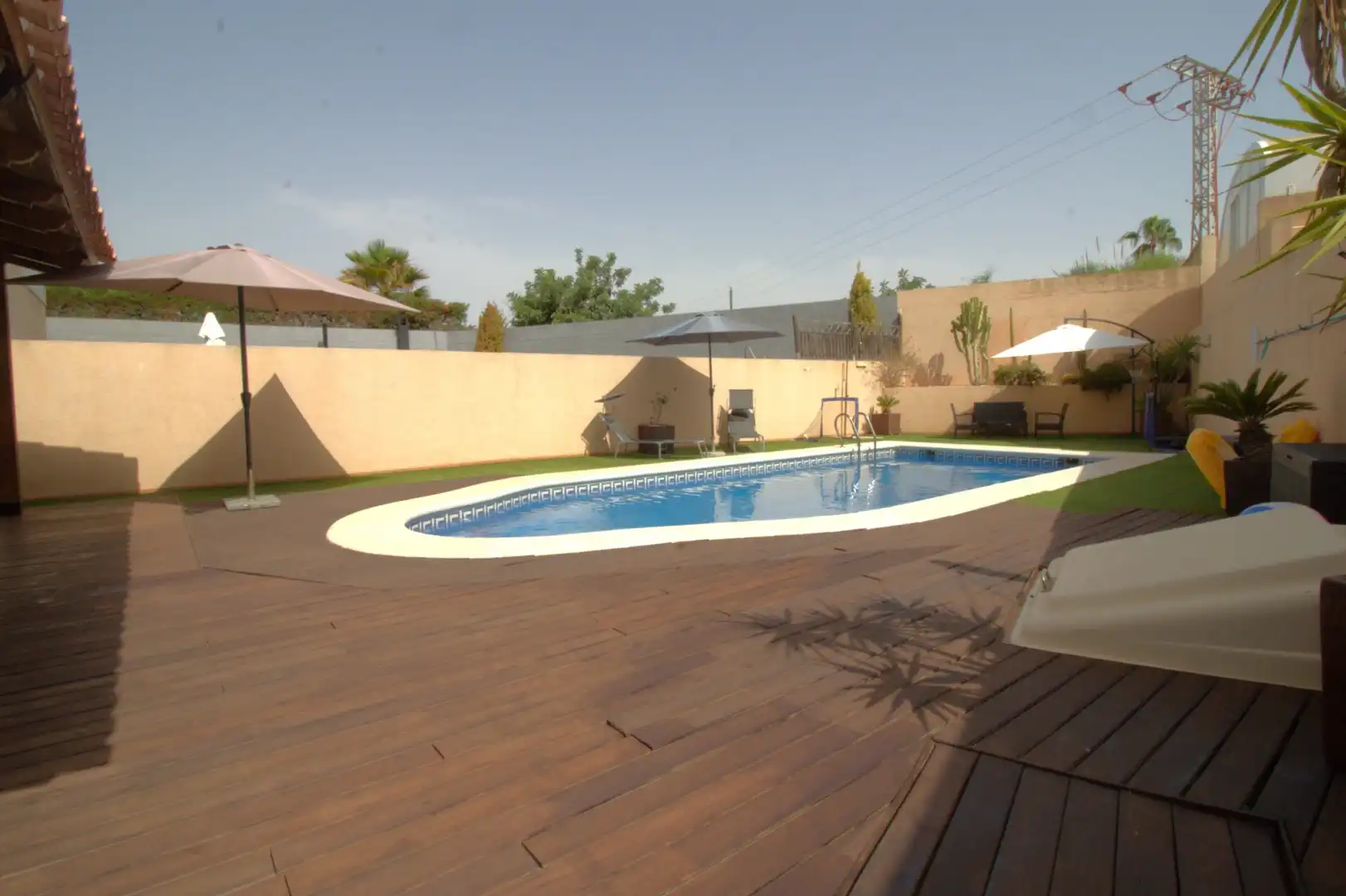 Piscina de Casa o xalet en venda en Cartagena amb Aire condicionat, Terrassa i Traster