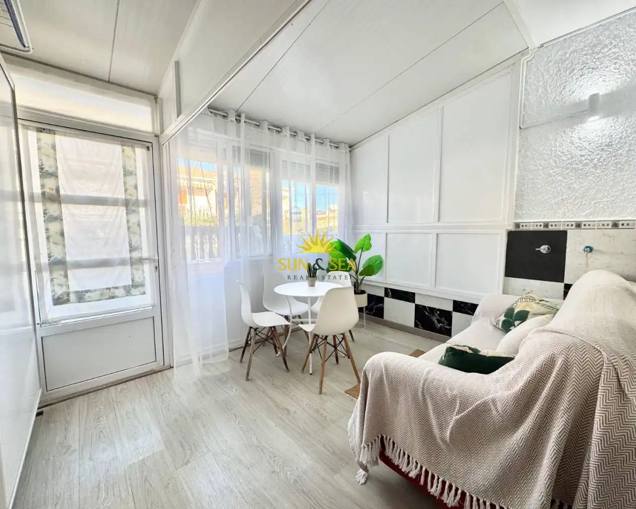 Bedroom of Apartments for sale in Santa Pola  with Heating, Parquet flooring and Terrace