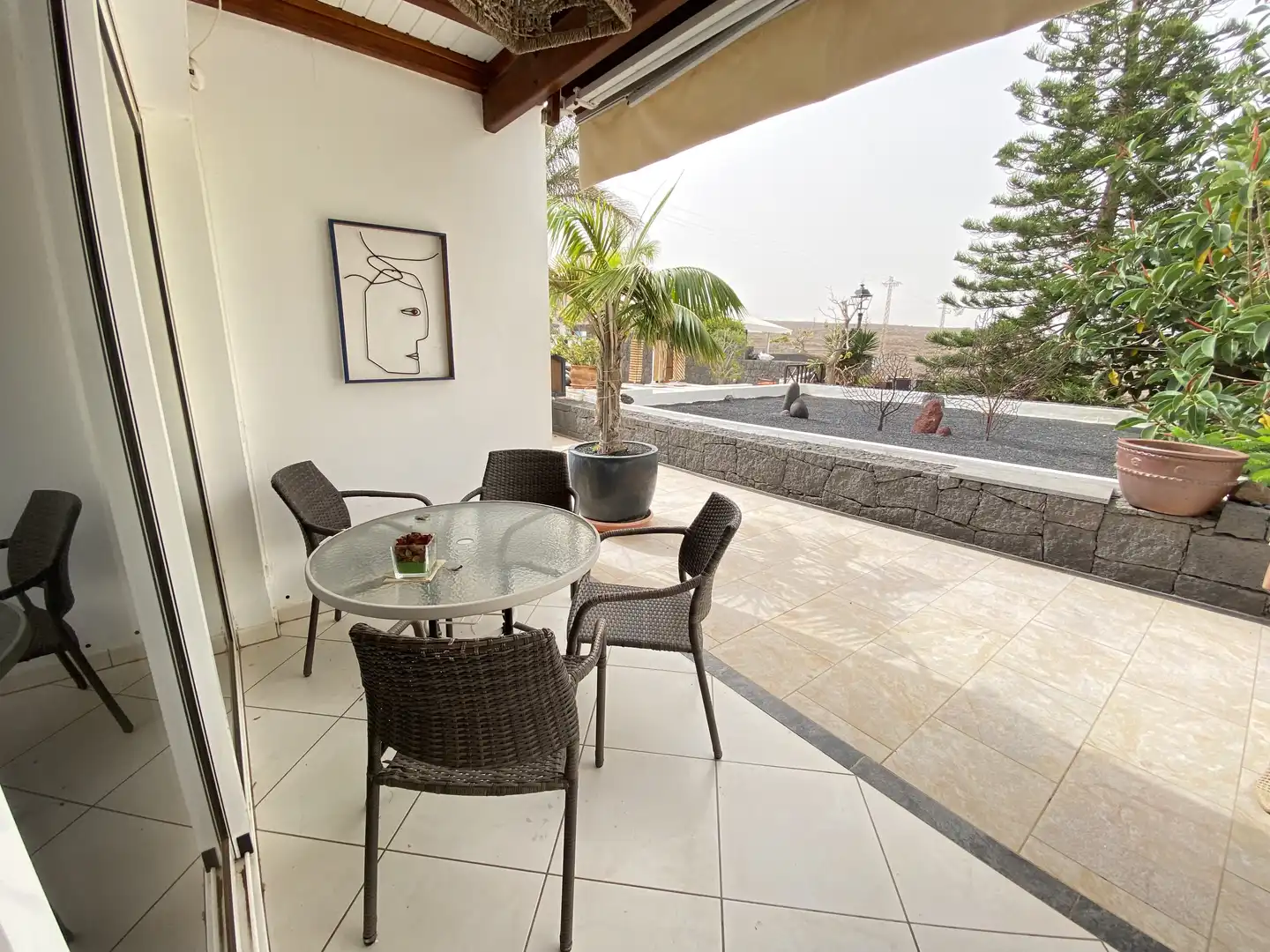 Terrassa de Casa o xalet en venda en Yaiza amb Jardí privat, Terrassa i Piscina