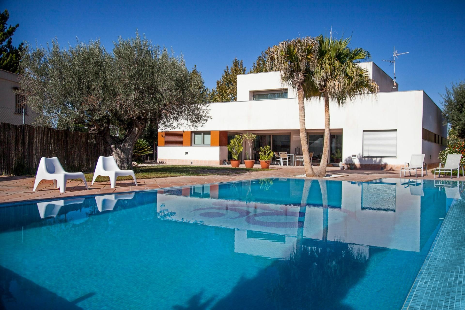 Swimming pool of House or chalet for sale in  Murcia Capital  with Air Conditioner, Heating and Private garden