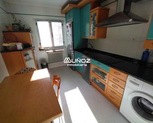 Kitchen of Flat for sale in  Logroño