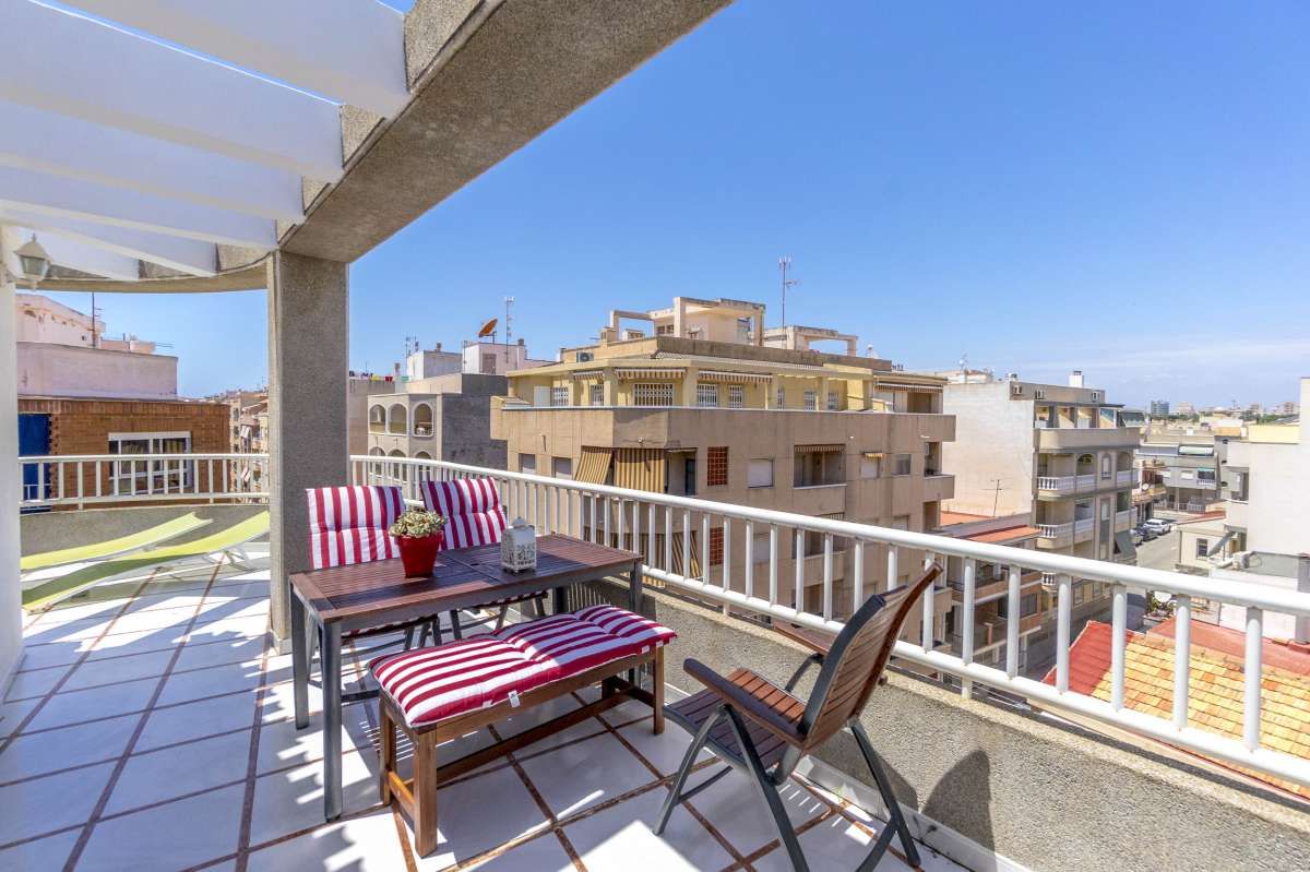 Terrace of Attic for sale in Torrevieja  with Furnished and Internet