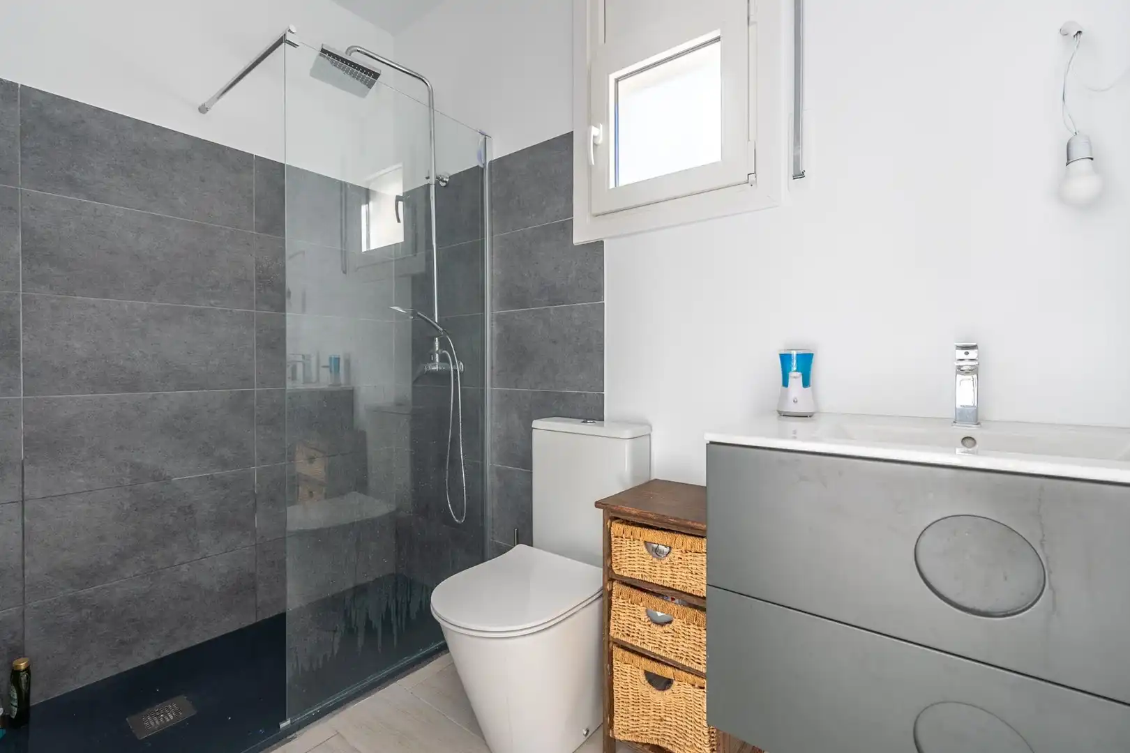 Bathroom of Houses for sale in Canyelles  with Air Conditioner, Heating and Private garden